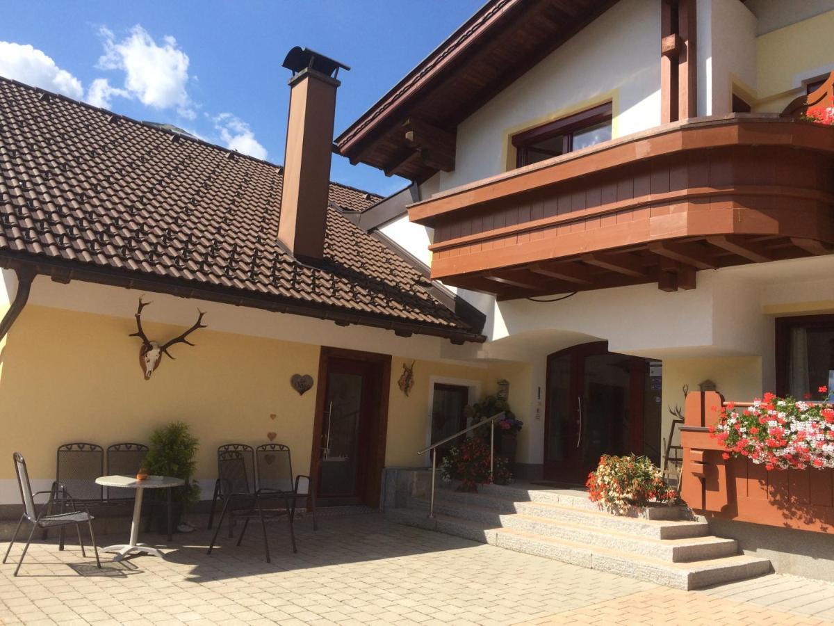 Glaetzle'S Ferienhaus Zöblen エクステリア 写真